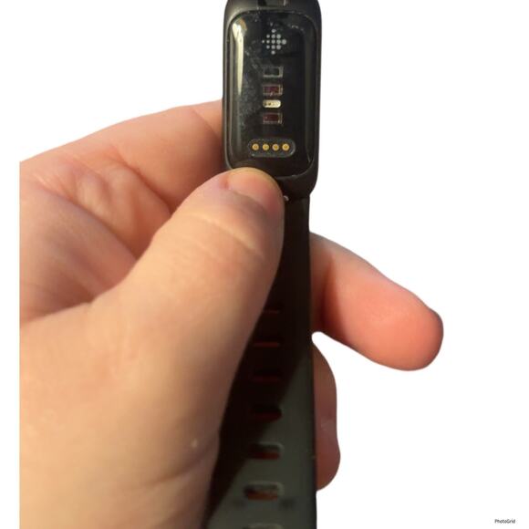 Fitbit Inspire 3 Heart Rate Monitor Health & Fitness Tracker - Great Condition - Picture 5 of 5